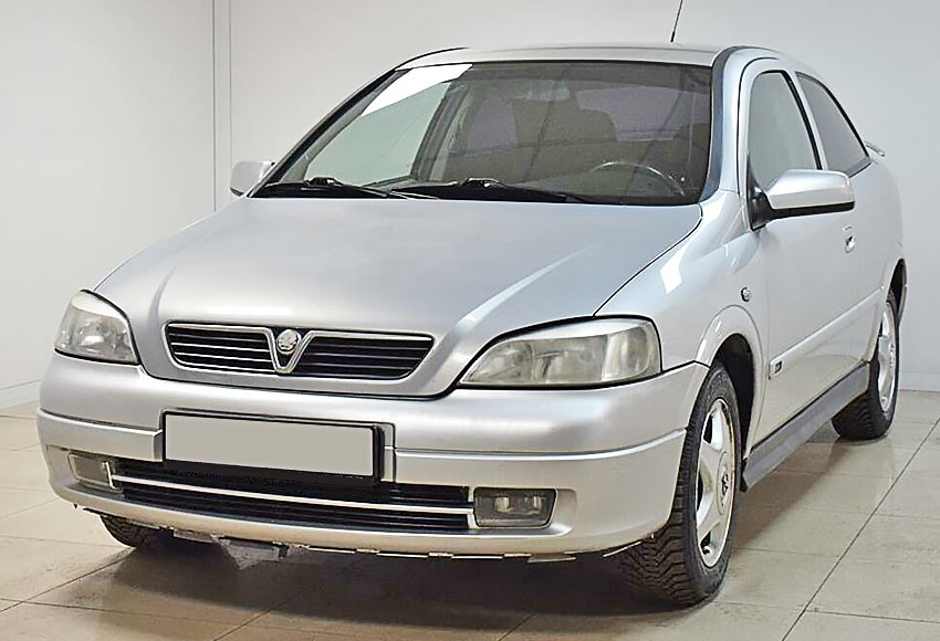 Opel Astra 2000 года